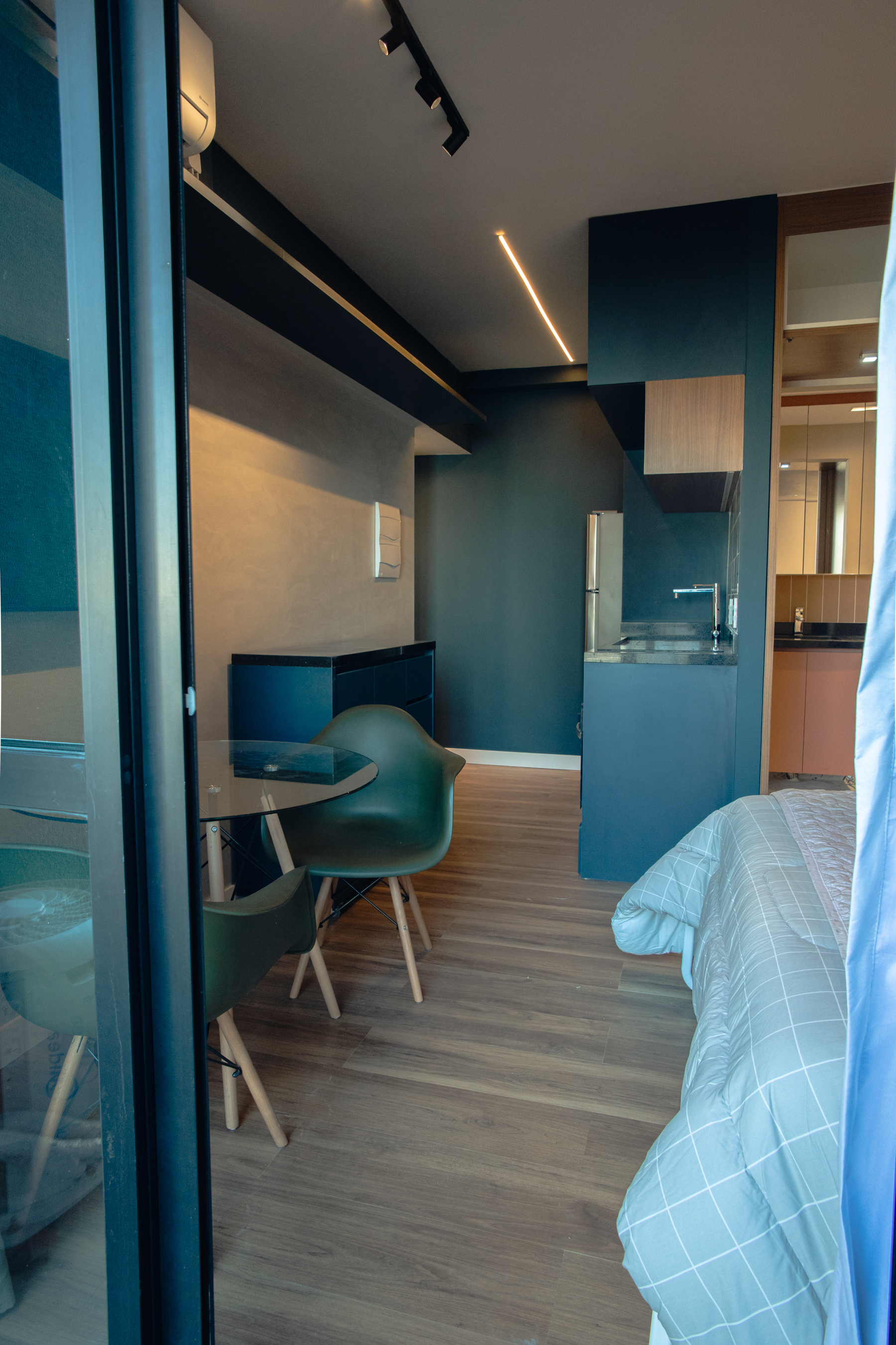 Studio de 26 m² no Nurban Vila Madalena, projeto Bewild na faixa de R$ 105 a 110 mil (foto do studio entregue)