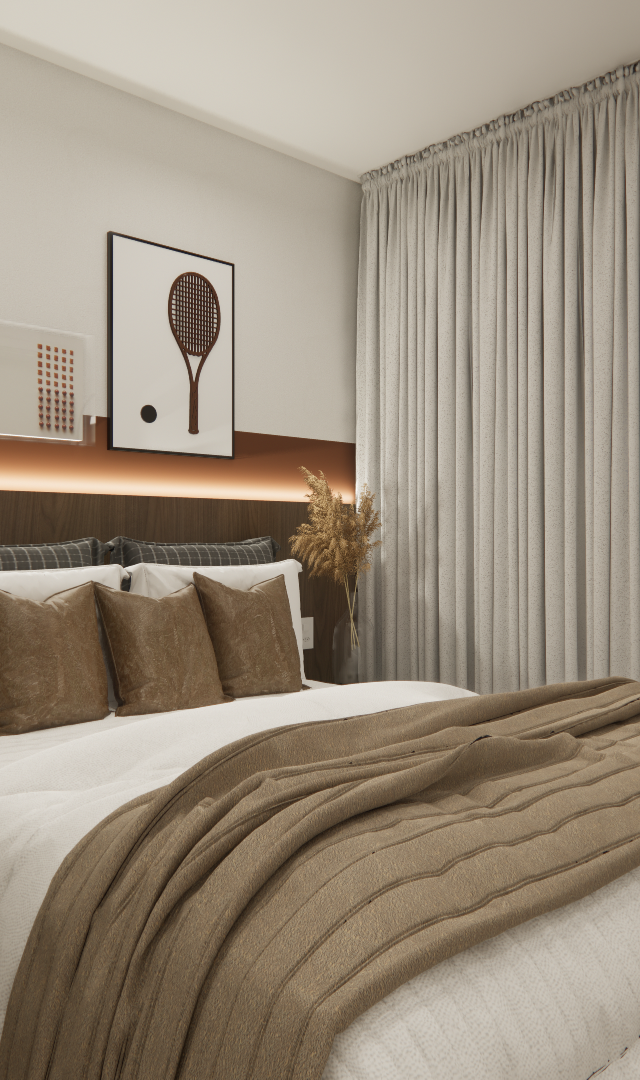 Render 3D de quarto com cama, cabeceira de madeira e faixa em tom terracota com iluminação indireta, cortina e espelho
